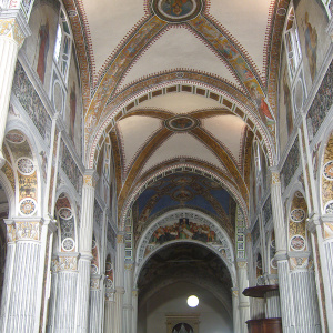 Basilica di san Colombano, navata centrale